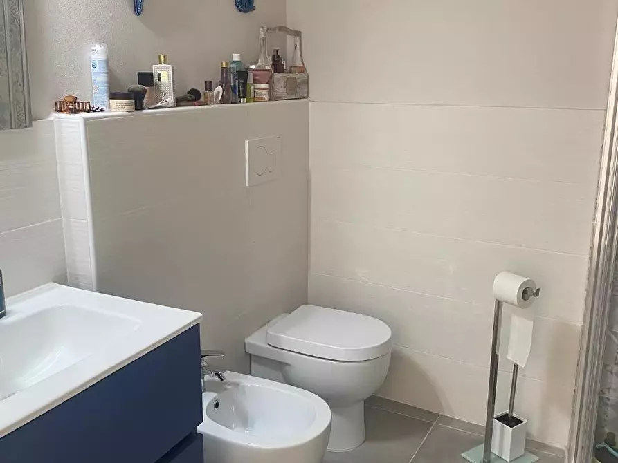 Immagine 29 di Appartamento in vendita  a Viareggio