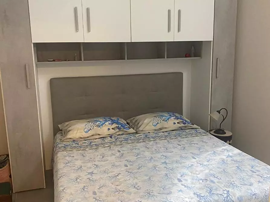 Immagine 21 di Appartamento in vendita  a Viareggio