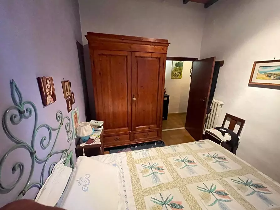 Immagine 18 di Appartamento in vendita  a Siena