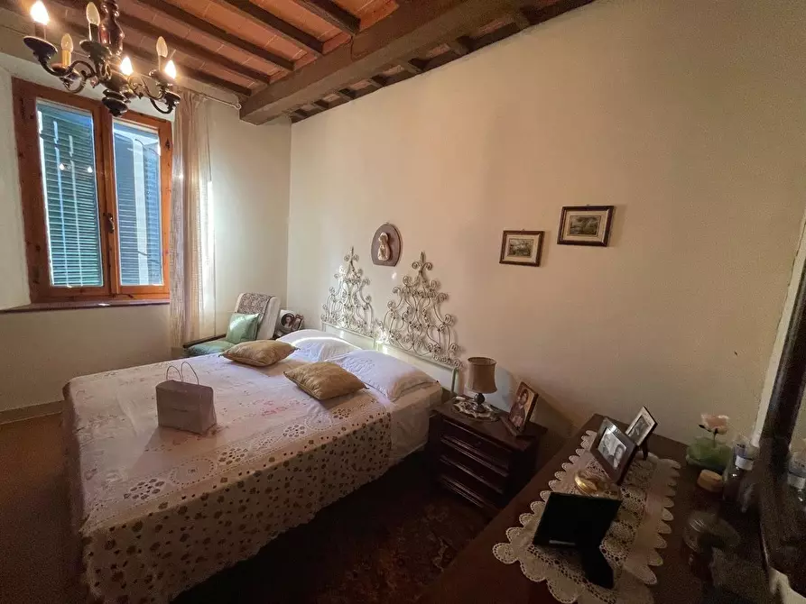 Immagine 20 di Appartamento in vendita  a Siena