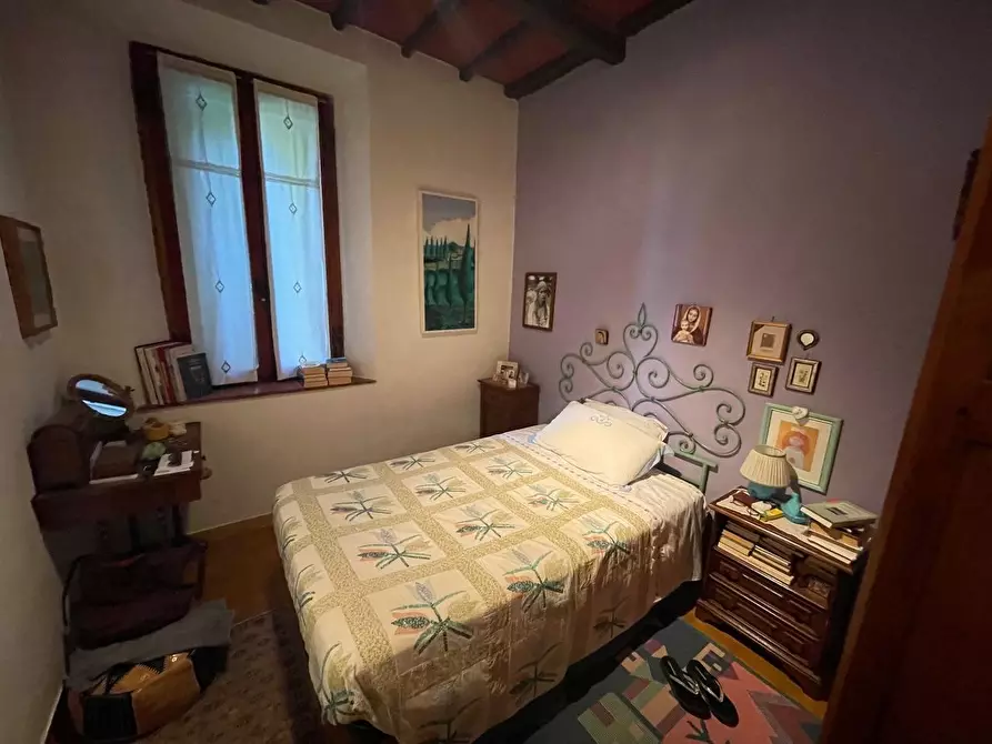 Immagine 14 di Appartamento in vendita  a Siena