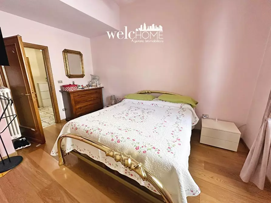 Immagine 15 di Villa in vendita  a Campi Bisenzio