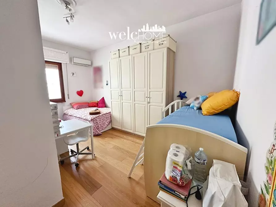 Immagine 13 di Villa in vendita  a Campi Bisenzio