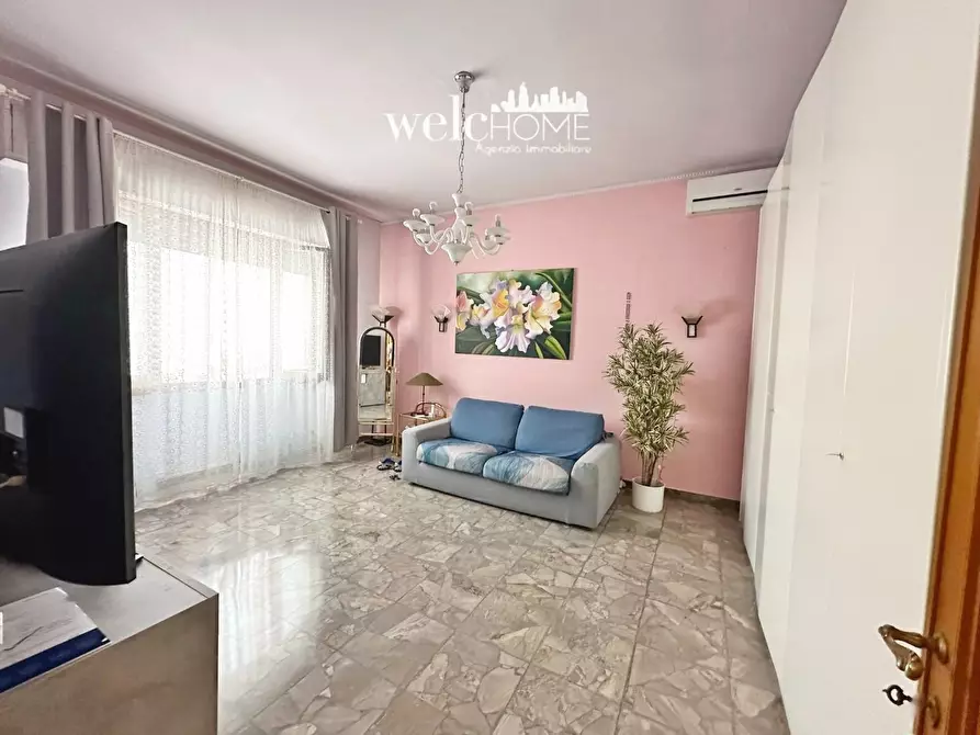 Immagine 6 di Villa in vendita  a Campi Bisenzio