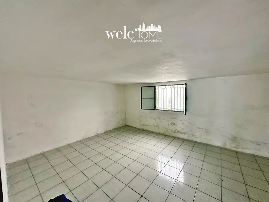 Immagine 24 di Villa in vendita  a Campi Bisenzio