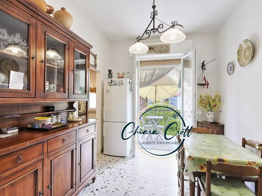 Immagine 8 di Appartamento in vendita  a Livorno