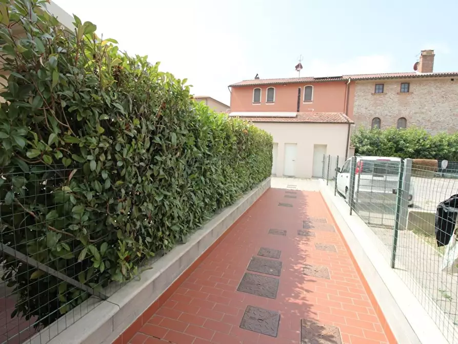 Immagine 22 di Appartamento in vendita  a Cascina