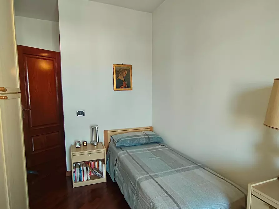 Immagine 22 di Villetta a schiera in vendita  a Pisa