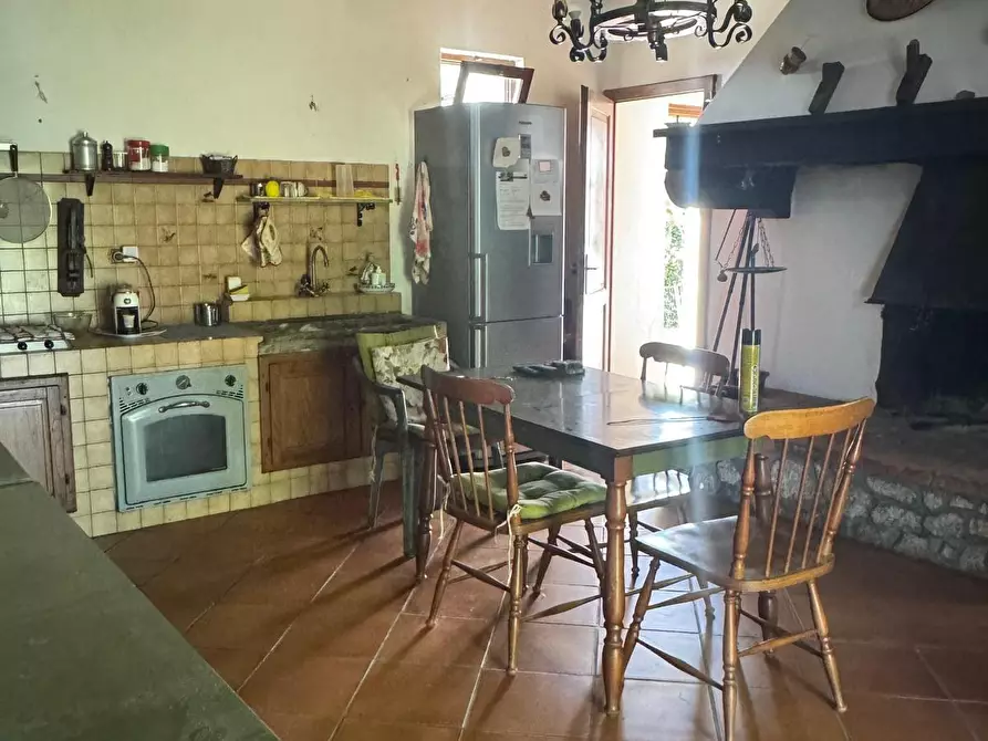 Immagine 12 di Casa colonica in vendita  a Casciana Terme Lari