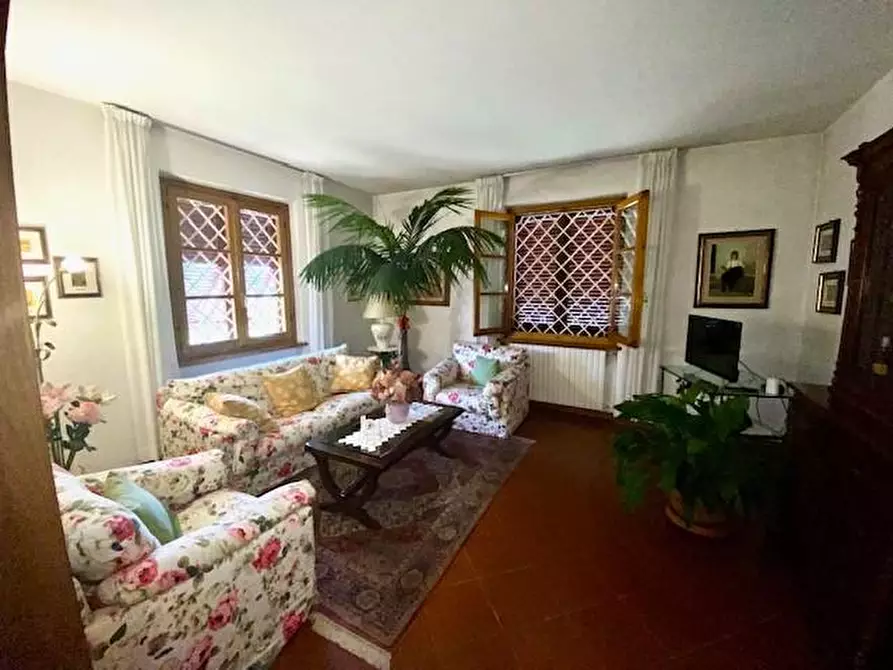 Immagine 2 di Casa bifamiliare in vendita  a Buggiano