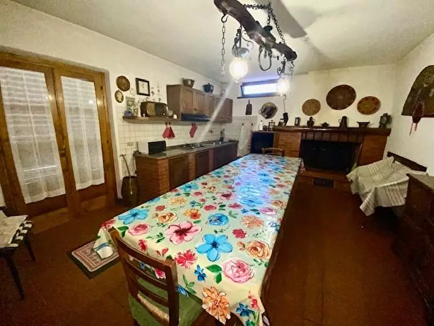 Immagine 25 di Casa bifamiliare in vendita  a Buggiano