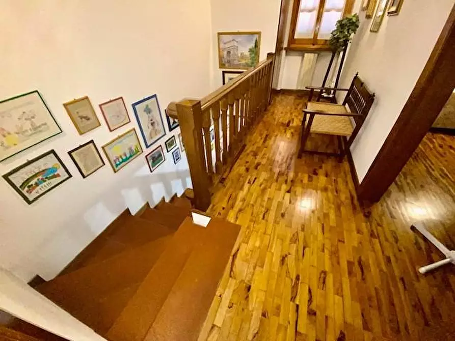 Immagine 18 di Casa bifamiliare in vendita  a Buggiano