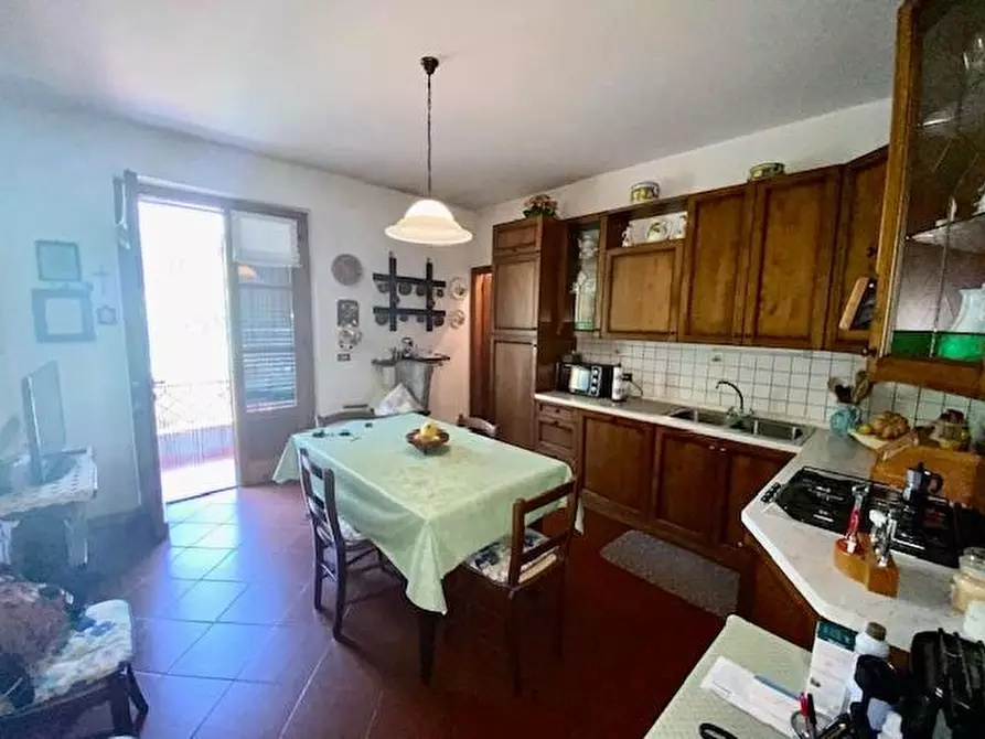 Immagine 7 di Casa bifamiliare in vendita  a Buggiano