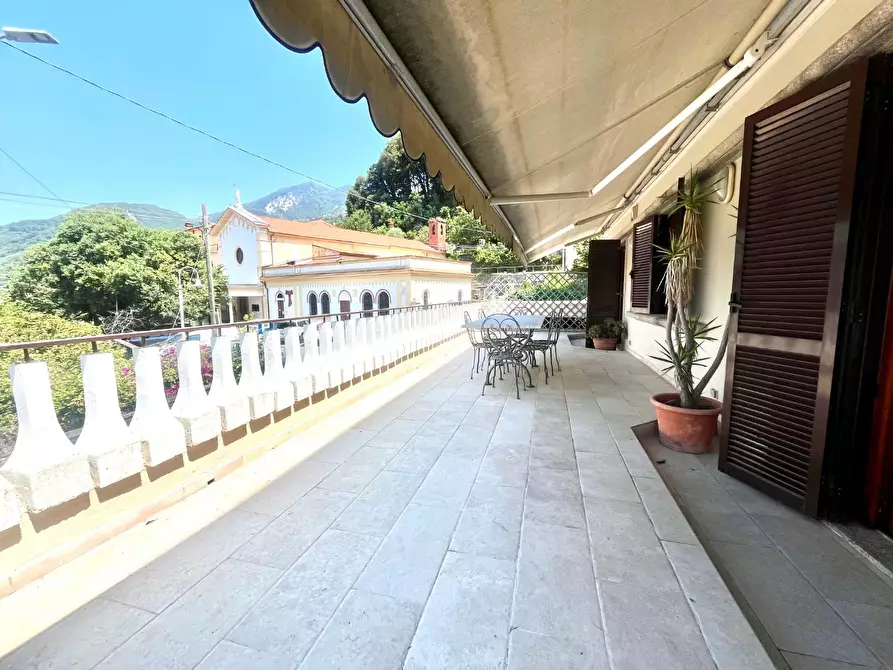 Immagine 7 di Appartamento in vendita  a Massa