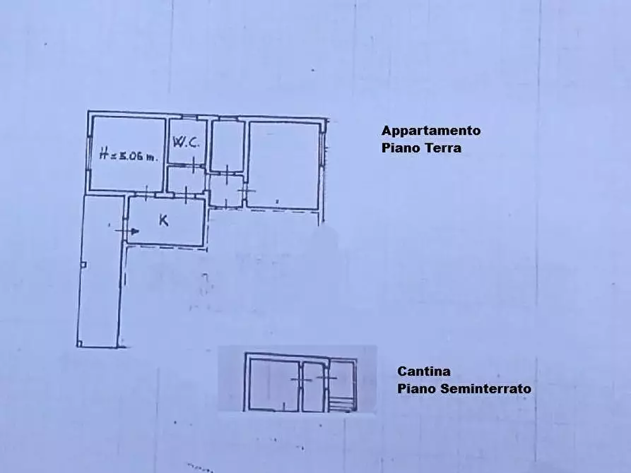 Immagine 9 di Porzione di casa in vendita  a Massa