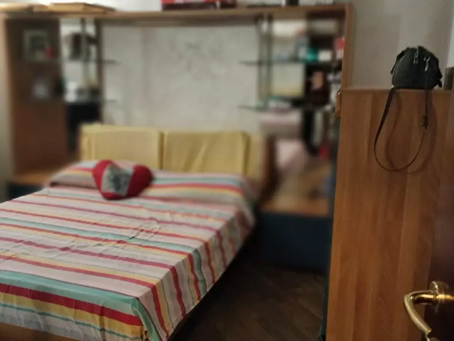 Immagine 8 di Appartamento in vendita  a Reggio Nell'emilia