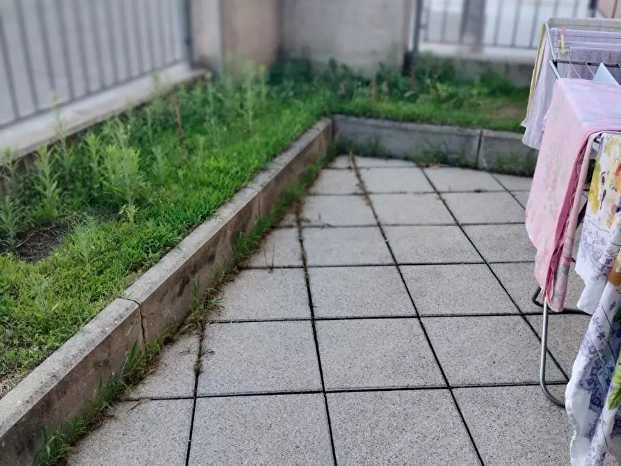 Immagine 5 di Appartamento in vendita  a Reggio Nell'emilia