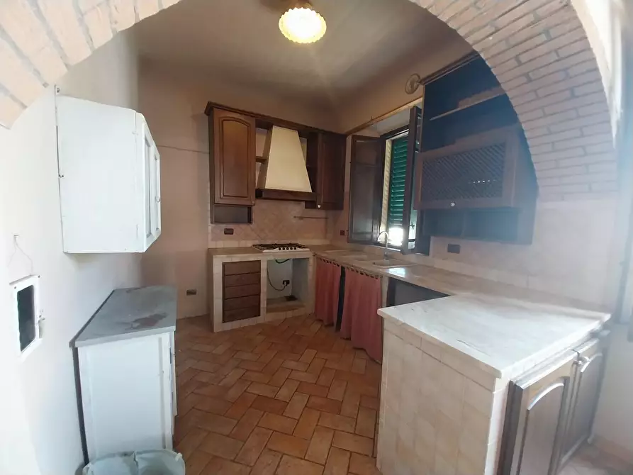 Immagine 3 di Appartamento in vendita  a Calci