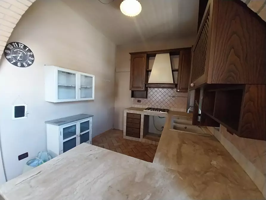 Immagine 2 di Appartamento in vendita  a Calci