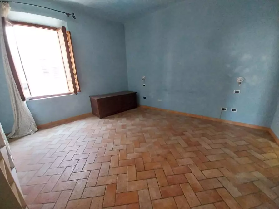 Immagine 20 di Appartamento in vendita  a Calci