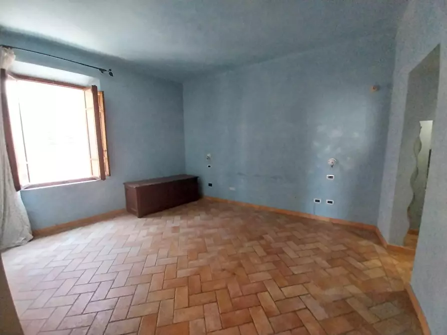 Immagine 18 di Appartamento in vendita  a Calci