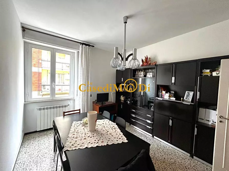 Immagine 1 di Appartamento in vendita  a Livorno