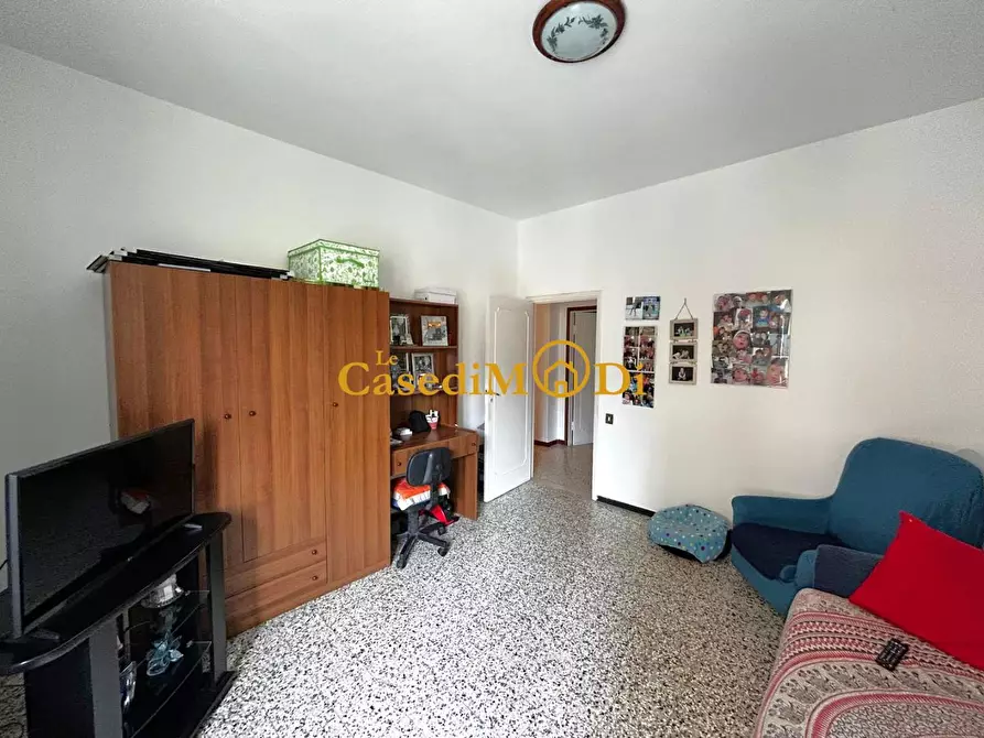 Immagine 25 di Appartamento in vendita  a Livorno