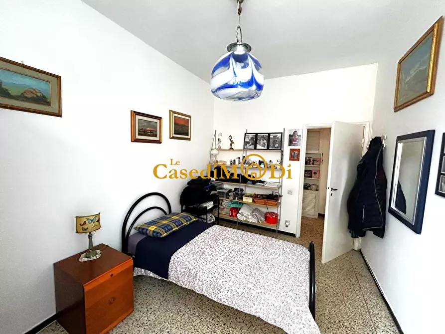 Immagine 15 di Appartamento in vendita  a Livorno