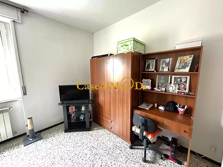 Immagine 26 di Appartamento in vendita  a Livorno