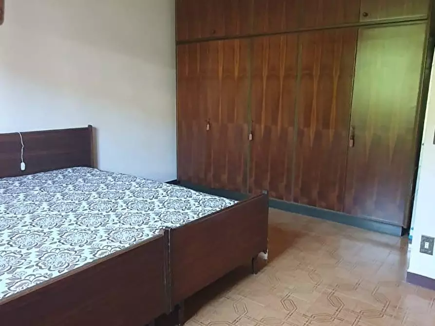 Immagine 21 di Casa bifamiliare in vendita  a Lucca