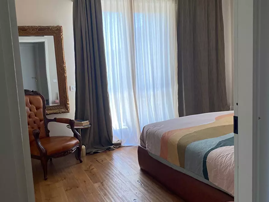 Immagine 13 di Mansarda in vendita  a Capraia E Limite