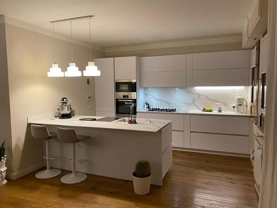 Immagine 7 di Mansarda in vendita  a Capraia E Limite