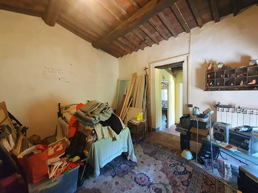 Immagine 47 di Casa semindipendente in vendita  a Lucca