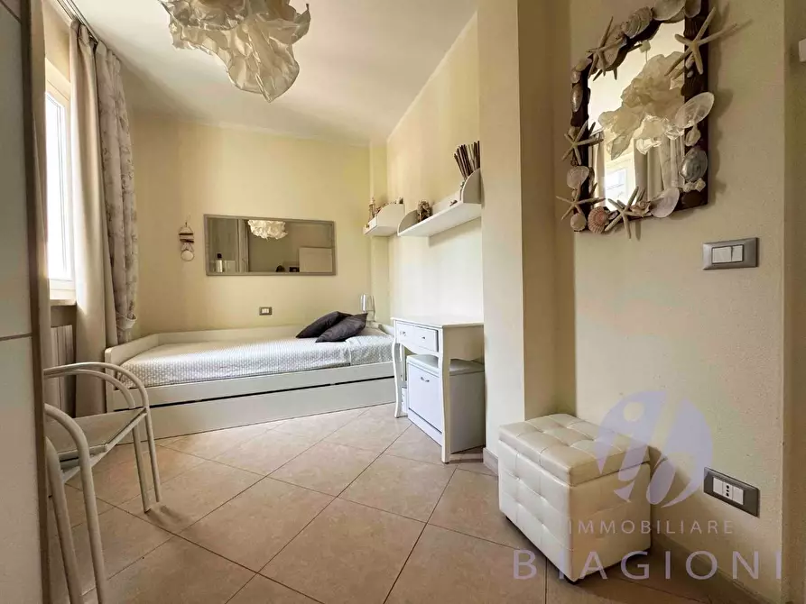 Immagine 35 di Villa in vendita  a Pietrasanta