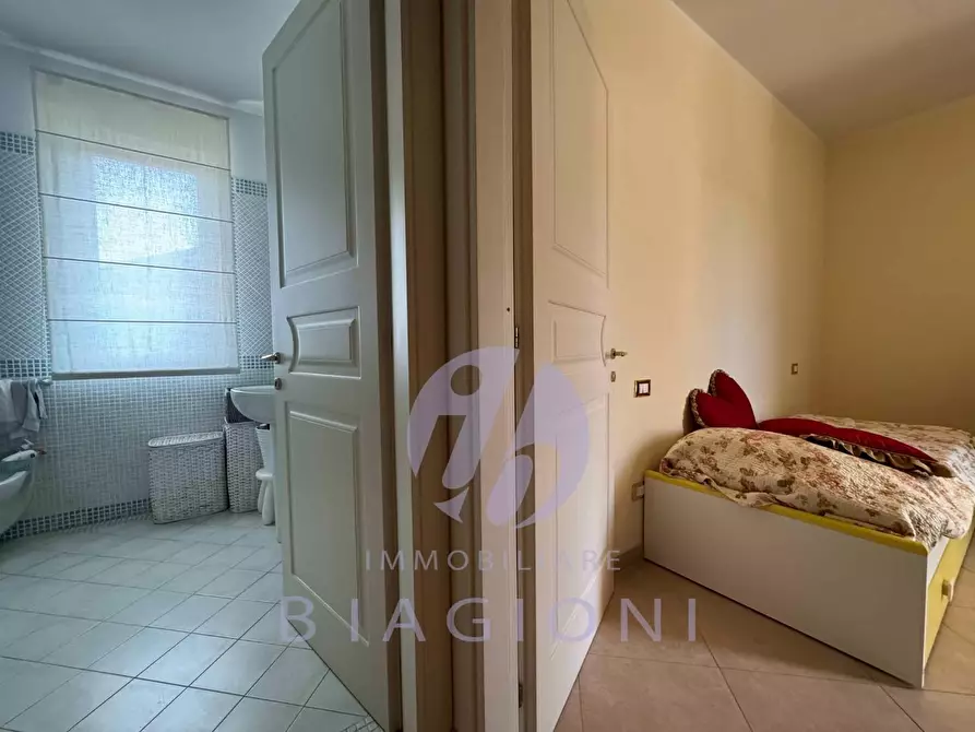 Immagine 13 di Villa in vendita  a Pietrasanta