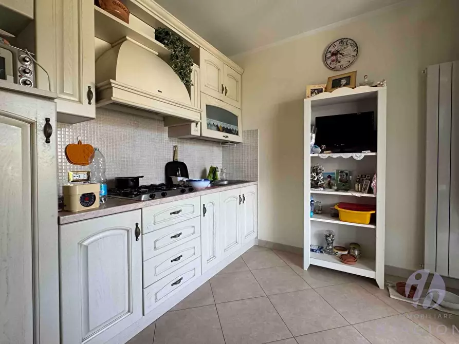 Immagine 10 di Villa in vendita  a Pietrasanta