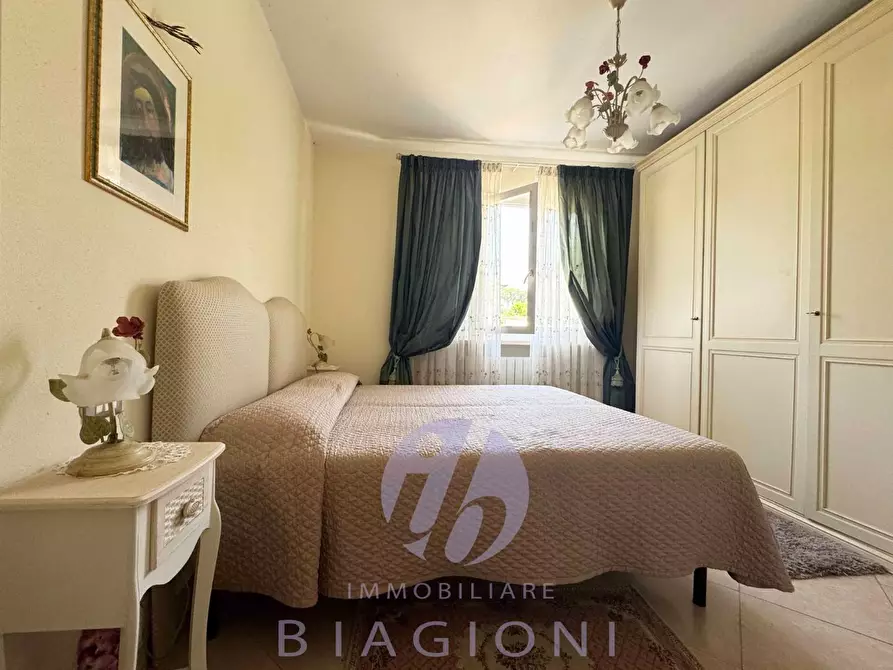 Immagine 27 di Villa in vendita  a Pietrasanta