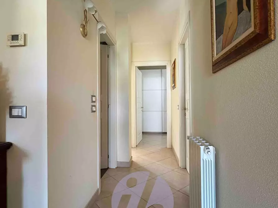 Immagine 24 di Villa in vendita  a Pietrasanta