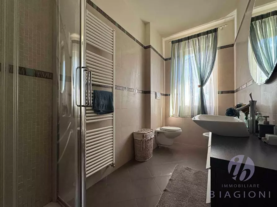 Immagine 31 di Villa in vendita  a Pietrasanta