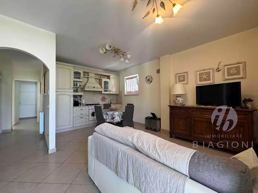 Immagine 22 di Villa in vendita  a Pietrasanta