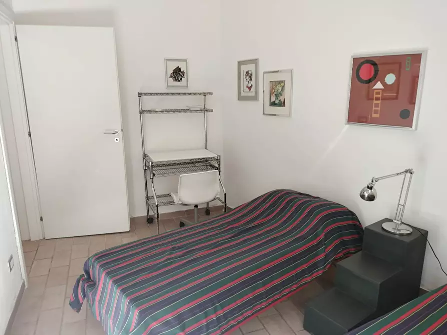 Immagine 5 di Appartamento in affitto  a Livorno