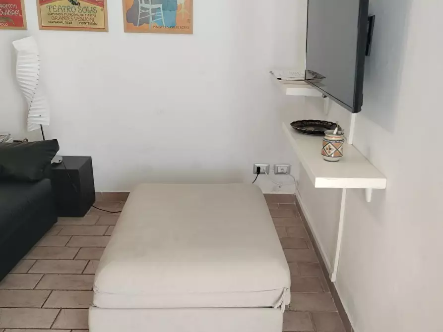 Immagine 18 di Appartamento in affitto  a Livorno