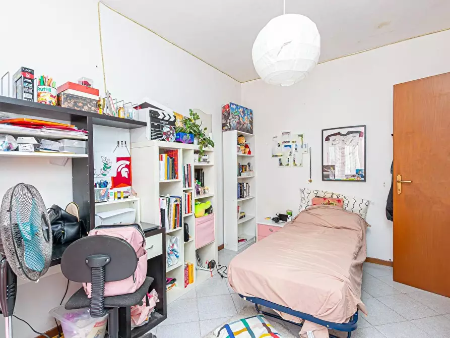 Immagine 17 di Appartamento in vendita  a Ponsacco