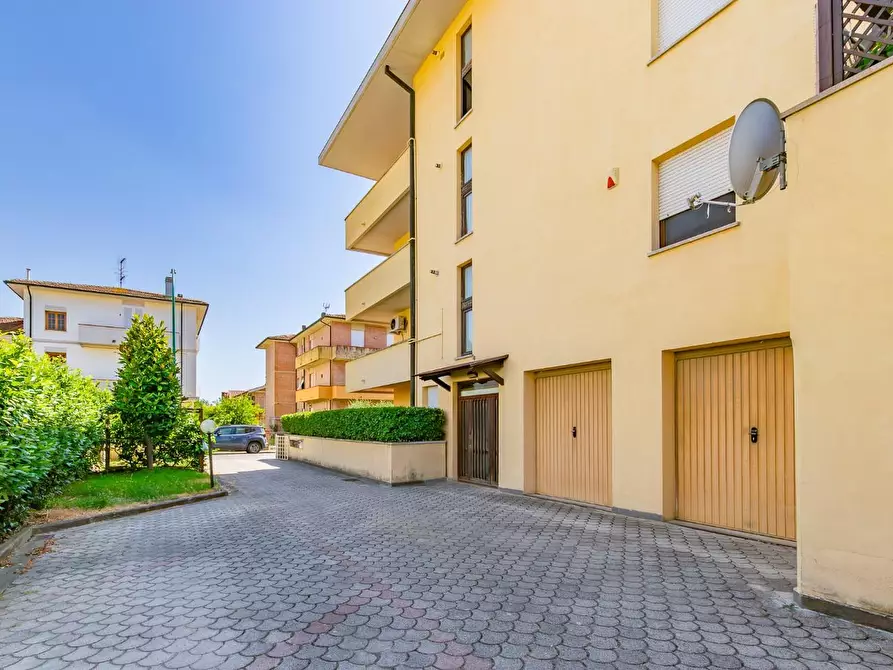 Immagine 21 di Appartamento in vendita  a Ponsacco