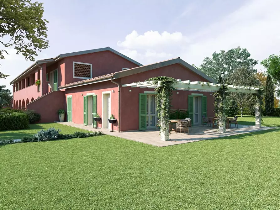 Immagine 18 di Villa in vendita  a Calcinaia
