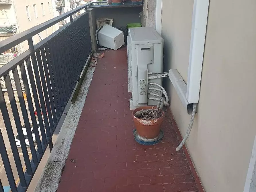 Immagine 16 di Appartamento in vendita  a Lastra A Signa