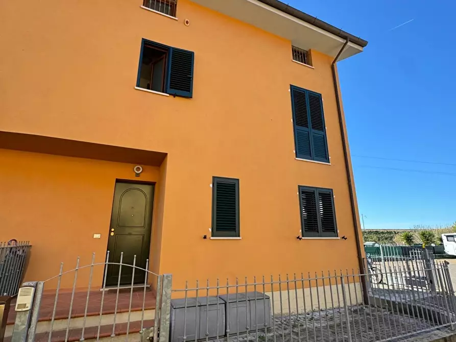 Immagine 56 di Casa quadrifamiliare in vendita  a Massarosa