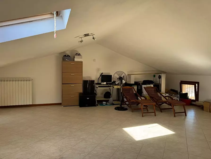 Immagine 32 di Casa quadrifamiliare in vendita  a Massarosa