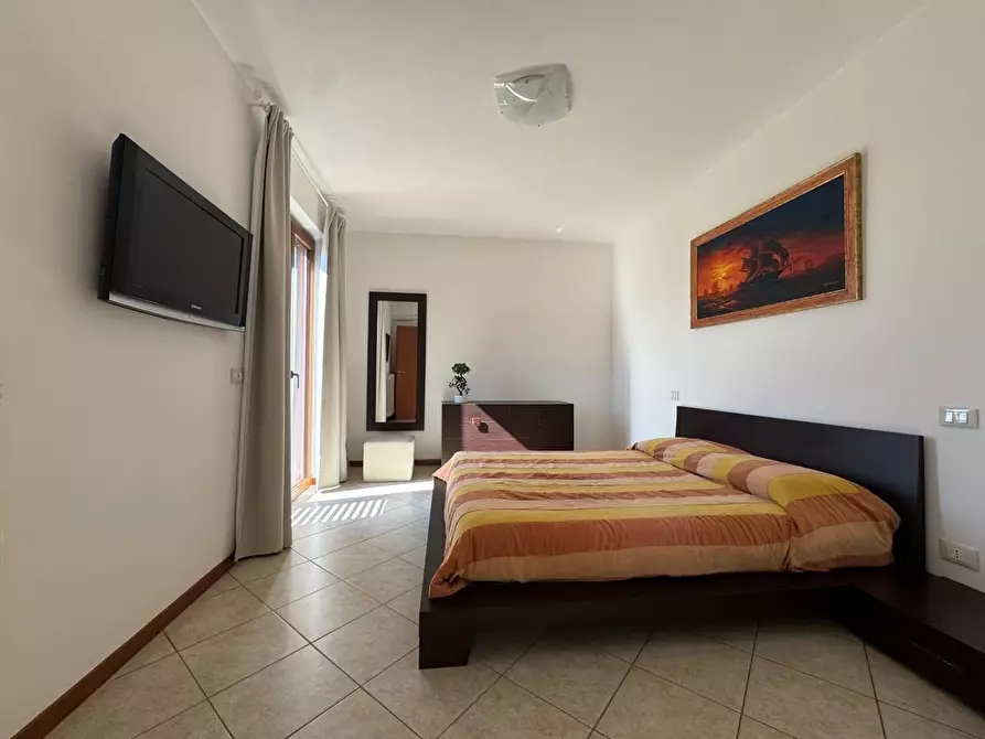 Immagine 50 di Casa quadrifamiliare in vendita  a Massarosa