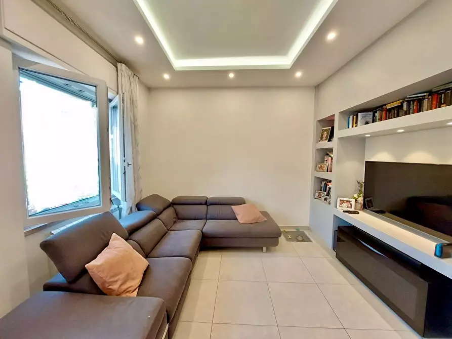 Immagine 26 di Terratetto in vendita  a Viareggio